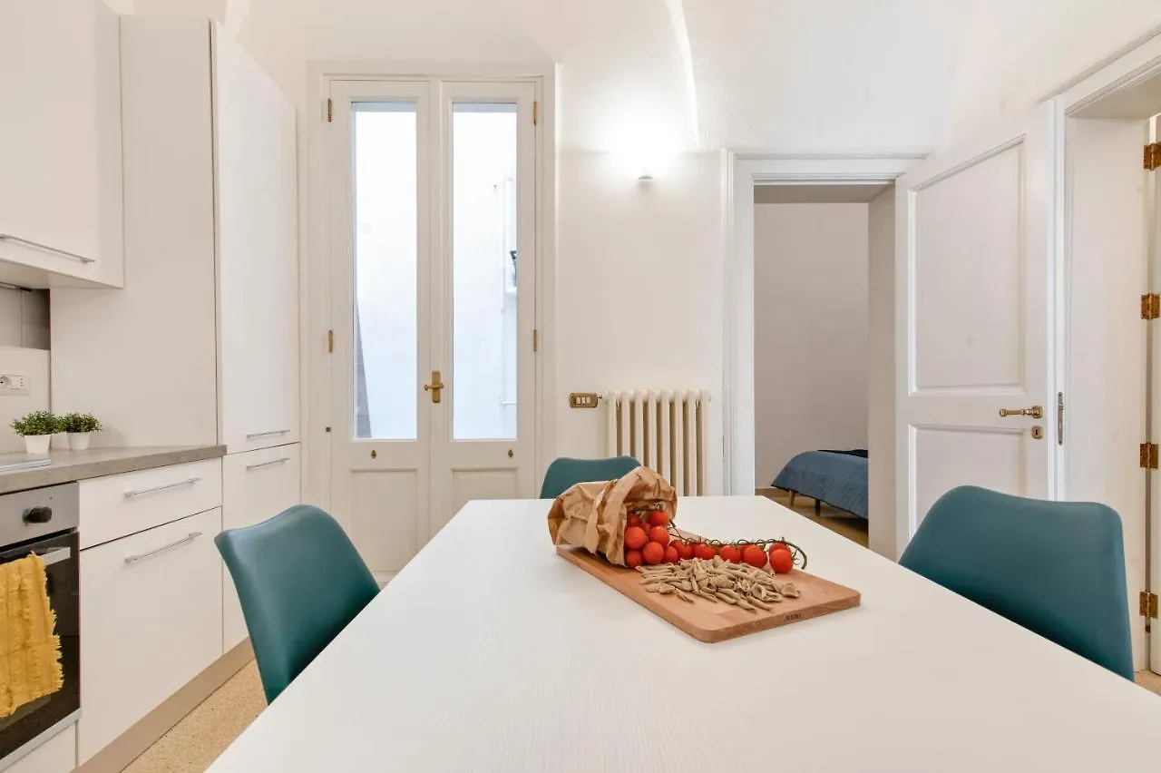 Blue Loft - Old Town Apartment Sit Lecce 0*,  Italy