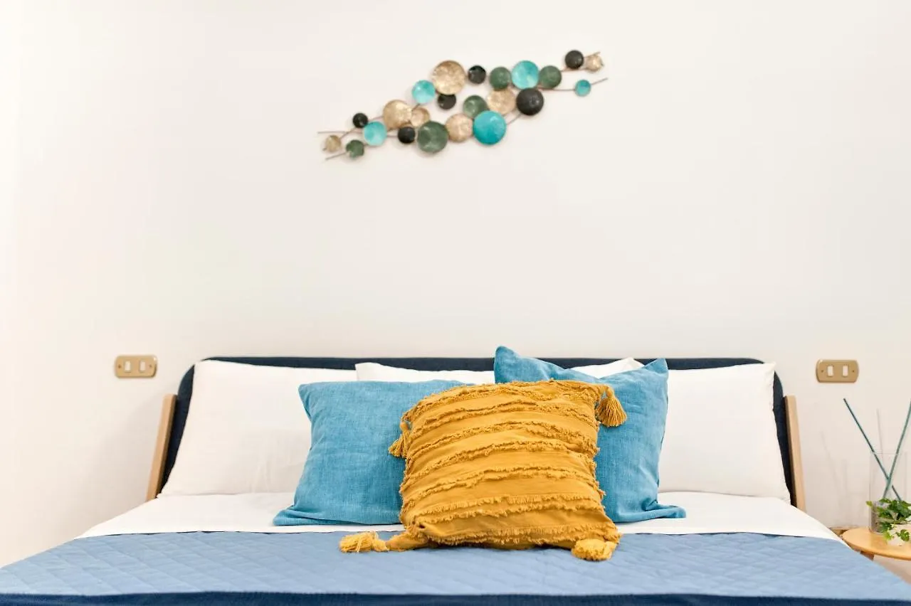 Blue Loft - Old Town Apartment Sit Lecce