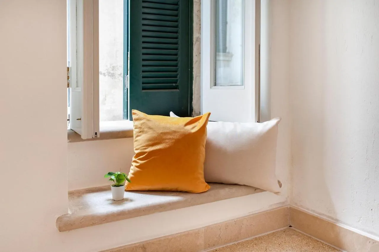 Blue Loft - Old Town Apartment Sit Lecce